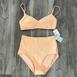 Ribbed Lululemon bathing suit set
